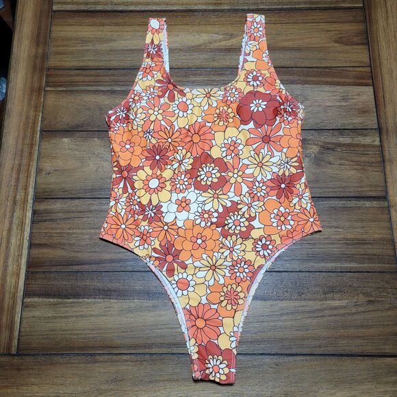 1Pc Orange Yellow & Red Flower Ladies Hi-Hip Swimsuit w/ Padded Top - Size Large - Picture 1 of 5